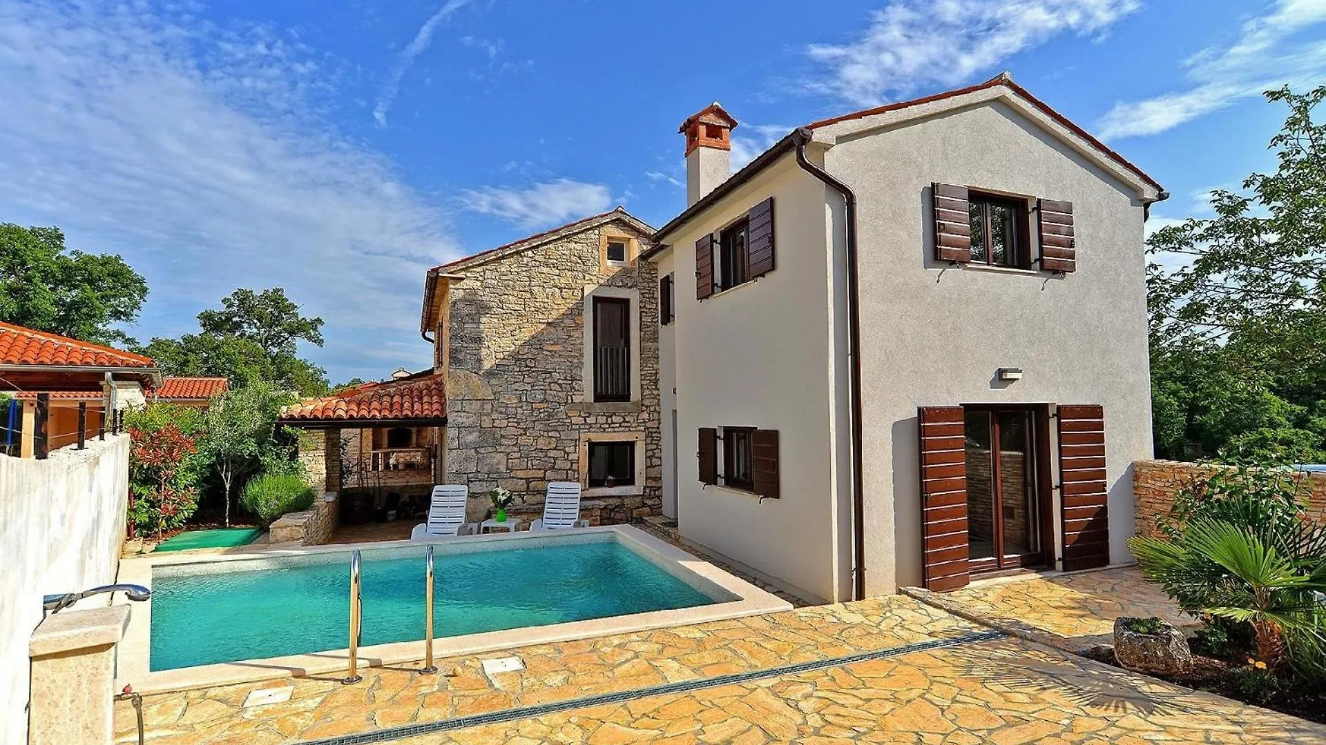Ferienhaus Mit Privatpool Fuer 5 Personen Ca 100 Qm In Svetvincenat, Istrien Binnenland Von Istrien Holiday home Svetvincenat