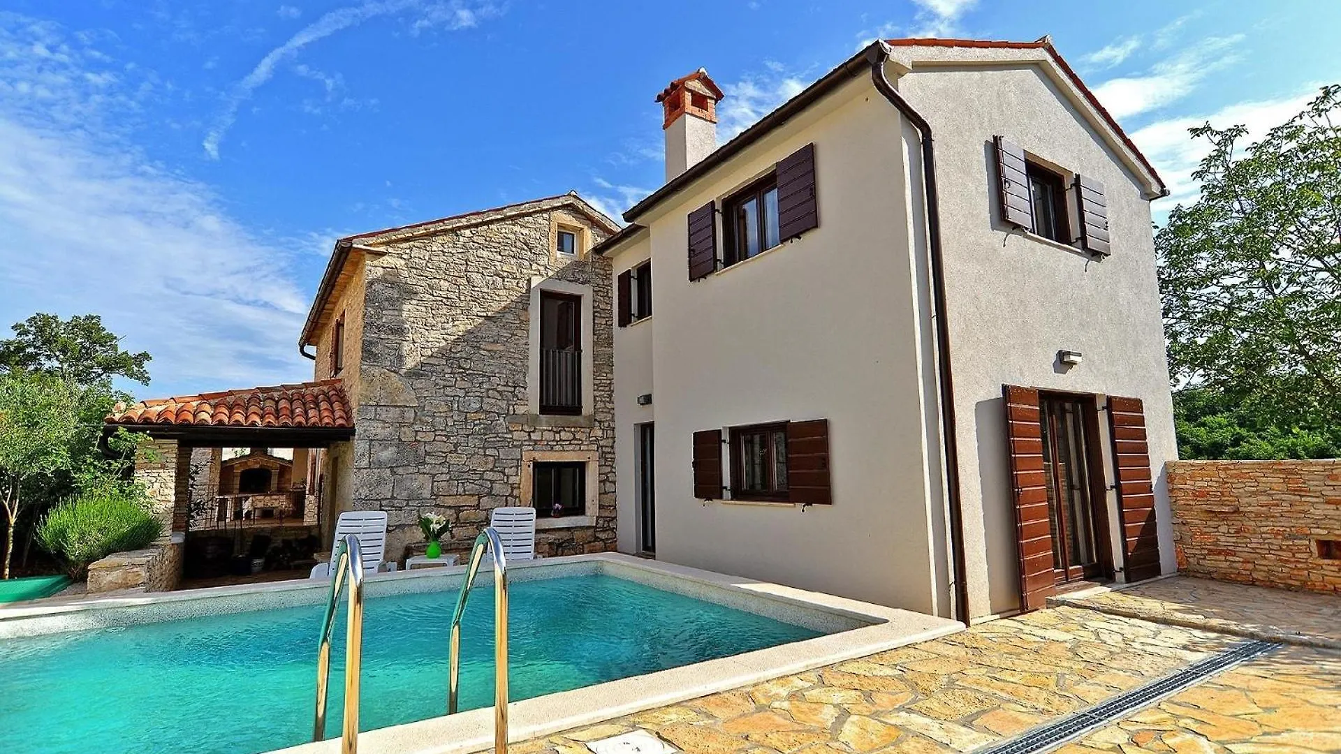 Ferienhaus Mit Privatpool Fuer 5 Personen Ca 100 Qm In Svetvincenat, Istrien Binnenland Von Istrien Holiday home Svetvincenat